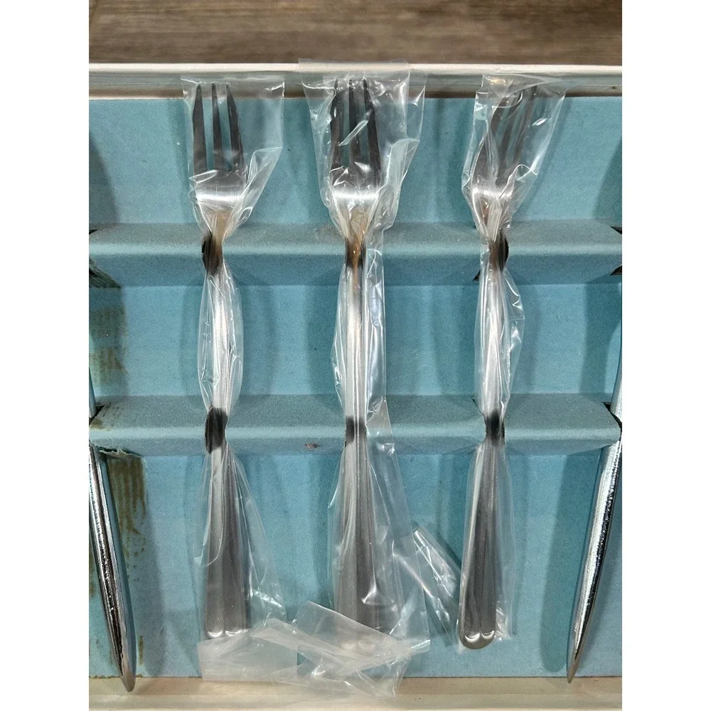Vintage Boxed Lobster Crab Seafood Cracker Fork Utensil Set 5 Piece